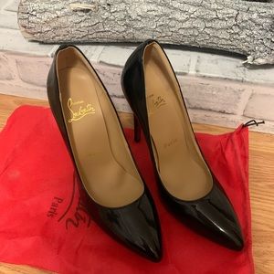 Louboutin red sole heels